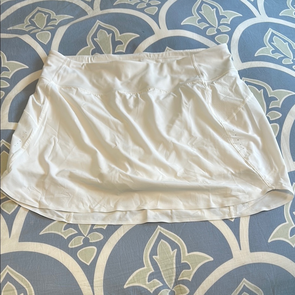ATHLETA Run with It 16” Skort